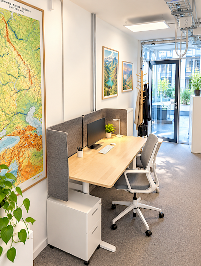 2 FixDesks frei am Standort Kreativpark Lokhalle!