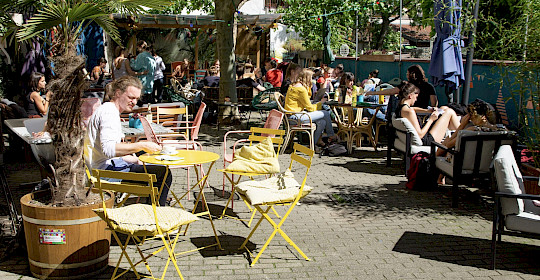 Sommerliche Stimmung in der La Cornerie