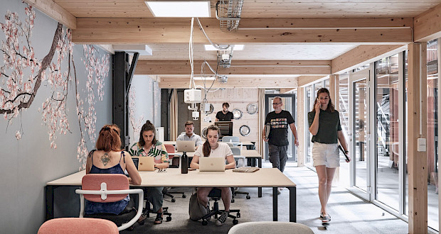 Coworking im Flexbereich im Kreativpark Lokhalle