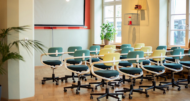 Bestuhlung Konferenzraum Grünhof Coworking
