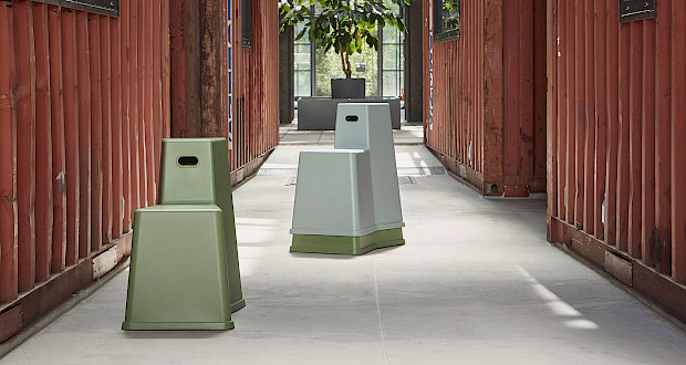 Design Stühle im Kreativpark Lokhalle